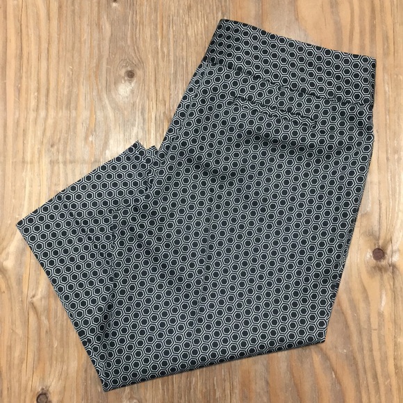 Capris - Picture 3 of 3